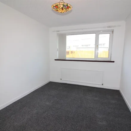 Rent this 2 bed apartment on New Road in Cardiff, CF3 3BX