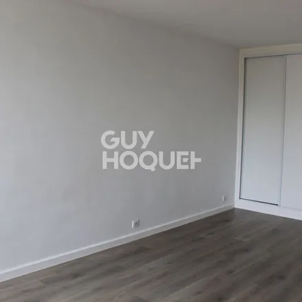 Rent this 1 bed apartment on 9010 Place Félix Faure in 78120 Rambouillet, France