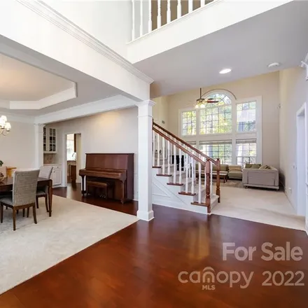 Image 4 - 11122 Knight Castle Drive, Mecklenburg County, NC 28277, USA - House for sale