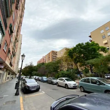 Image 7 - Plaça del Cedre, 46021 Valencia, Spain - Apartment for rent