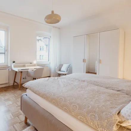 Rent this 2 bed apartment on Zentgrafenstraße 112 in 34130 Kassel, Germany
