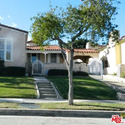 Rent this 3 bed house on 4227 Angeles Vista Boulevard in Los Angeles, CA 90008