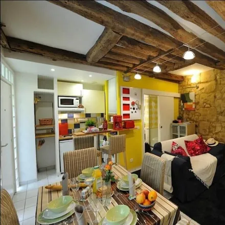 Image 1 - Rue Froissart, 75003 Paris, France - Apartment for rent