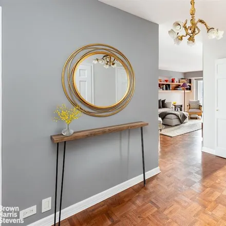 Image 4 - 118 EAST 60TH STREET 27G in New York - Apartment for sale