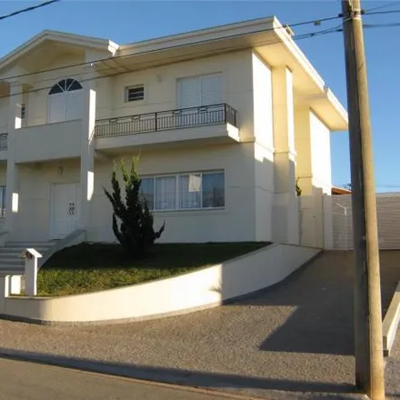 Buy this 5 bed house on Rua Fernando Costa 212 in Centro, Vinhedo - SP