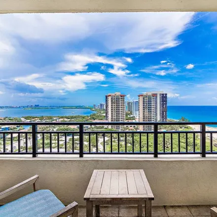Rent this 2 bed condo on Riviera Beach in FL, 33404