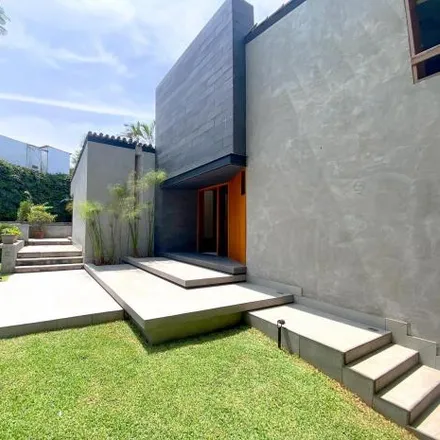 Buy this 4 bed house on Jirón Miguel Angel Buonarroti in Santiago de Surco, Lima Metropolitan Area 15023