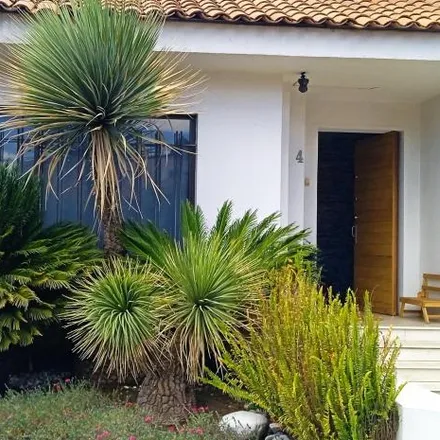 Buy this 4 bed house on Cerrada Olivarito in Álvaro Obregón, 01780 Mexico City