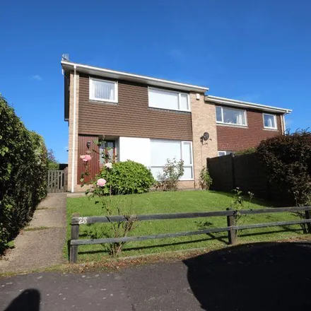 Rent this 3 bed duplex on 9 Bluebell Close in Wylam, NE41 8EU
