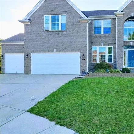 Buy this 5 bed house on 1098 Woodfield Court in Greenwood, IN 46143