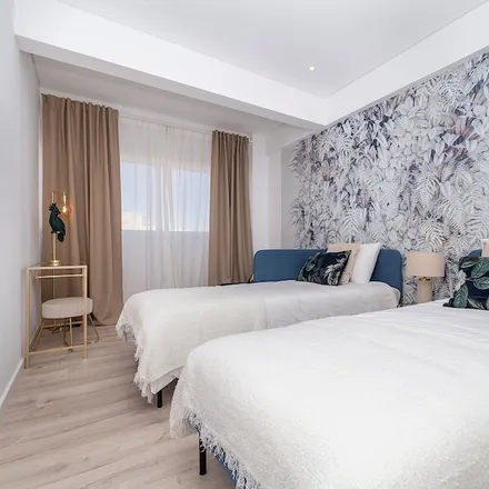 Rent this 2 bed apartment on 8000-352 Distrito de Évora