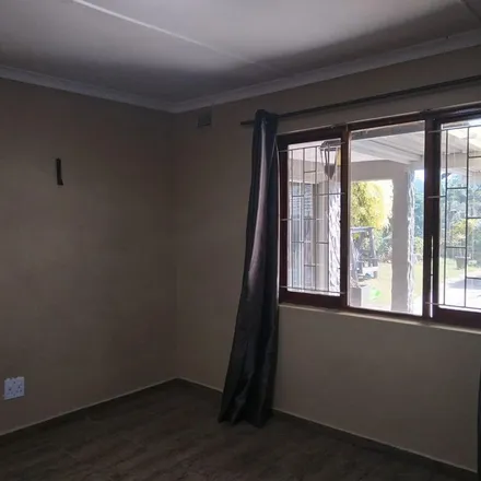 Image 3 - Moss Kolnik Drive, Zulwini Gardens, Umbogintwini, 4125, South Africa - Apartment for rent
