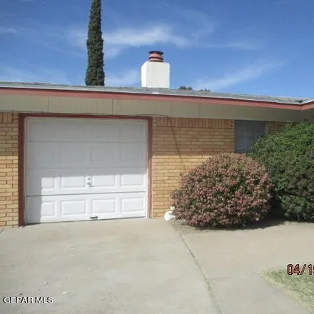 Image 2 - 211 Zenith Drive, El Paso, TX 79912, USA - House for rent