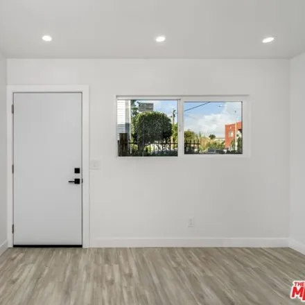Image 2 - 2478 Boulder Street, Los Angeles, CA 90033, USA - Apartment for rent