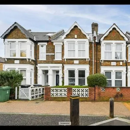 Rent this 4 bed townhouse on 5 Oliver Road in London, E17 9HL