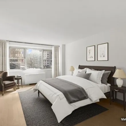 Image 3 - 245 2nd Avenue, New York, NY 10128, USA - Apartment for sale