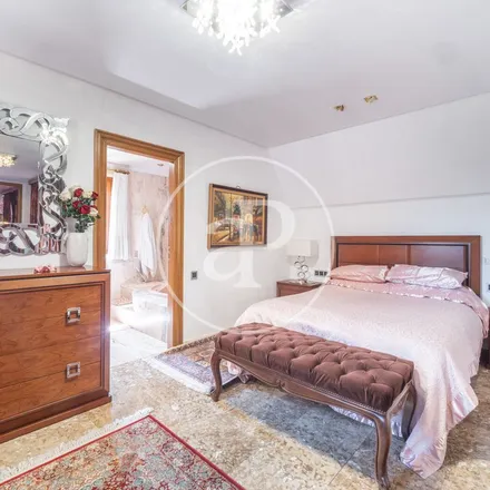 Rent this 6 bed apartment on Calle de los Cerezos in 46980 Godella, Spain