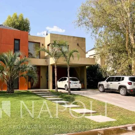 Buy this 6 bed house on Ruta Provincial 58 in Partido de San Vicente, Buenos Aires