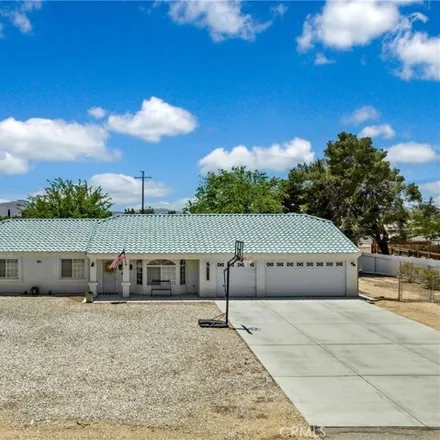 Buy this 3 bed house on 20732 Sholic Road in Apple Valley, CA 92308