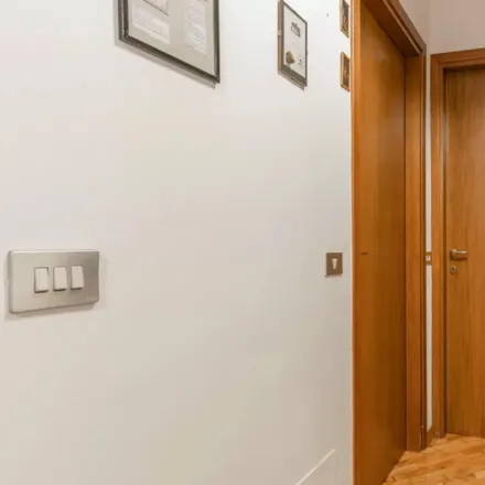 Image 2 - Inviting 1-bedroom flat in Solari-Tortona  Milan 20144 - Apartment for rent
