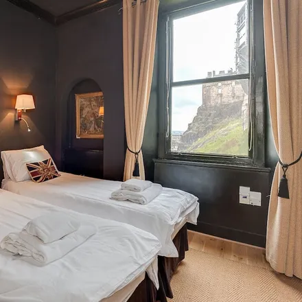 Rent this 2 bed apartment on City of Edinburgh in EH1 2PR, United Kingdom