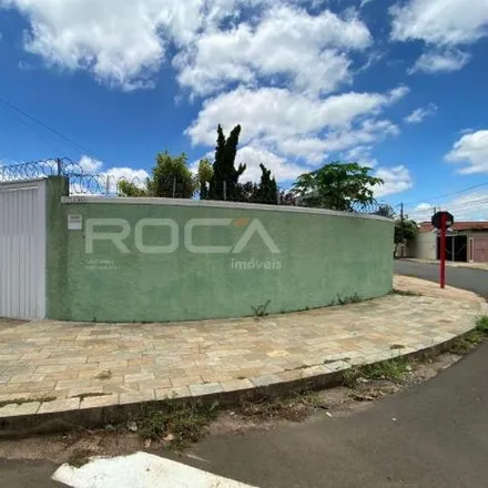 Rent this 3 bed house on Pratão in Rua Alberto Lanzoni, Parque Jardim Santa Felícia