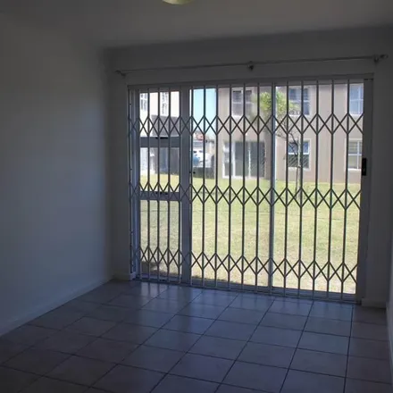 Image 7 - 9 Larimar Dr, Heideveld, Cape Town, 7764, South Africa - Apartment for rent