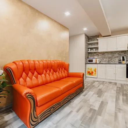 Rent this 3 bed apartment on Strada Frasinului 1 in 500303 Brasov, Romania