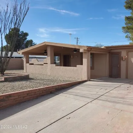 Buy this 3 bed house on 322 South Avenue B in San Manuel, Pinal County