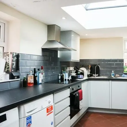 Rent this 7 bed townhouse on Adderley Road in Victoria Park Road, Leicester