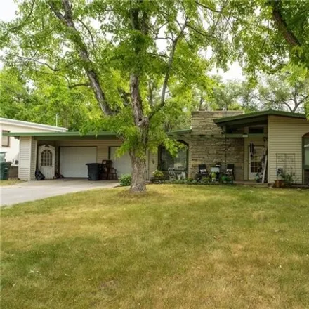 Buy this 3 bed house on 2941 West Macdonald Drive in Billings, MT 59102