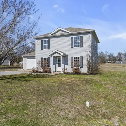 Buy this 3 bed house on 300 Cottonwood Drive in Shelbyville, TN 37160