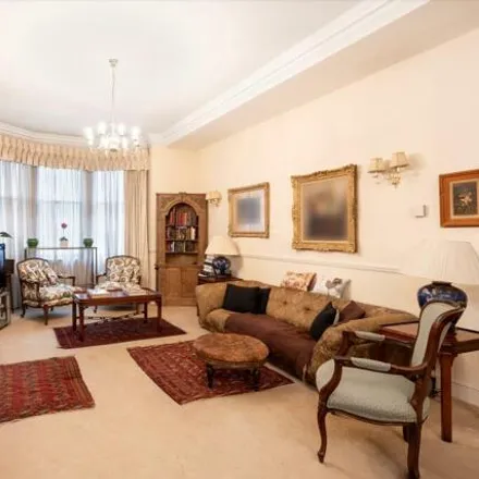 Image 3 - Dover Street, London, London, W1s - Apartment for sale