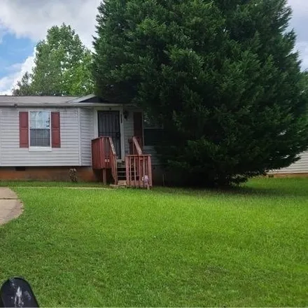 Buy this 3 bed house on 2885 Fields Drive in Stonecrest, GA 30038