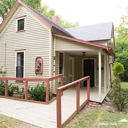 Buy this 3 bed house on 75 Wall Street in Eureka Springs, AR 72632