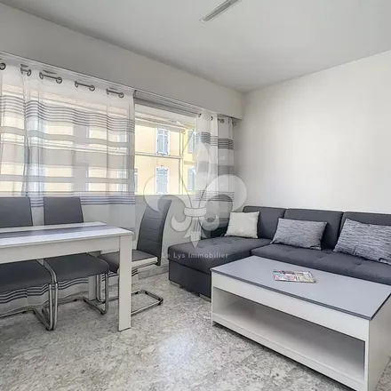 Image 1 - 6 Avenue de Poralto, 06400 Cannes, France - Apartment for rent