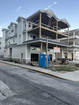 Buy this 5 bed townhouse on 20 37th Street in Sea Isle City, Cape May County