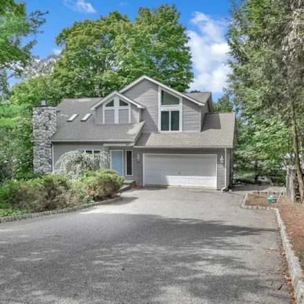 Buy this 3 bed house on 35 Belford Drive in Upper Greenwood Lake, West Milford