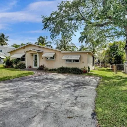 Buy this 2 bed house on 4428 Southwest 27th Avenue in Avon Park, Dania Beach
