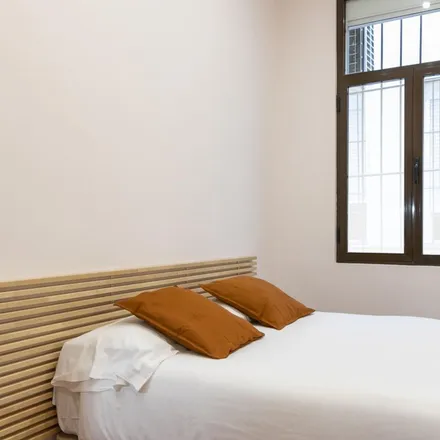 Rent this 1 bed apartment on Madrid in Subestación de Mazarredo, Calle de Juan Duque