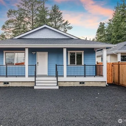 Buy this 3 bed house on South Melbourne Street in Westport, Grays Harbor County