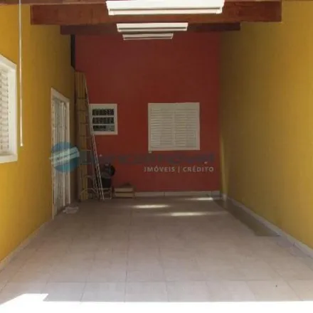 Buy this 3 bed house on Rua Edith Pavlu Gatti in Paulínia - SP, 13145-820