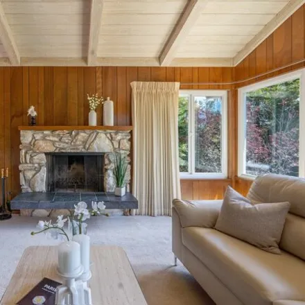 Image 4 - 3068 Strawberry Hill Road, Del Monte Forest, Monterey County, CA 93953, USA - House for sale