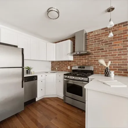 Image 6 - 41 Spring Street, New York, NY 10012, USA - Condo for sale