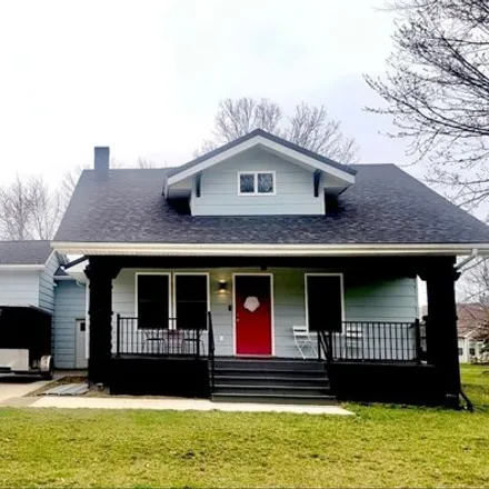Buy this 4 bed house on 33136 Webber Road in Avon Lake, OH 44012