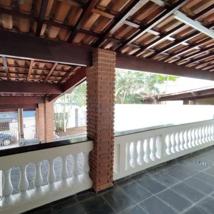 Buy this 4 bed house on Colégio Adventista de Jacareí in Avenida Edmundo de Souza 110, Jardim América