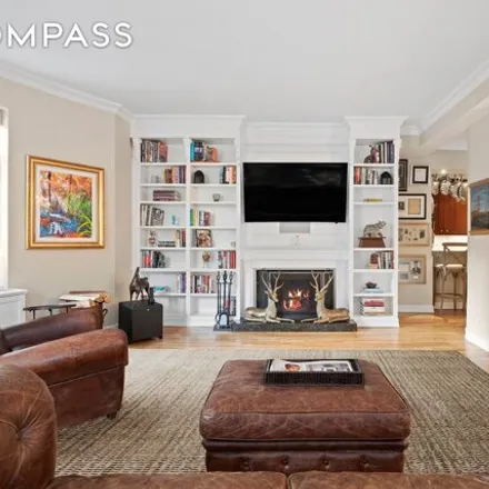 Image 2 - 425 West End Avenue, New York, NY 10024, USA - Apartment for sale