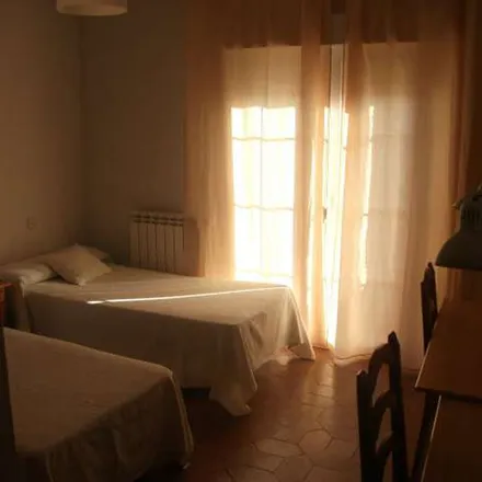 Rent this 11 bed apartment on Calle Tajo in 28670 Villaviciosa de Odón, Spain
