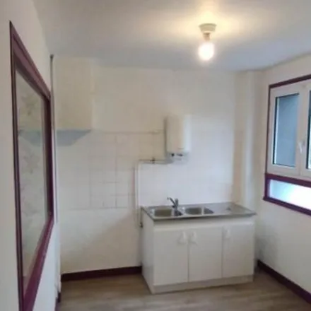 Rent this 5 bed apartment on 43 ter Rue Bernisseaux in 08120 Bogny-sur-Meuse, France