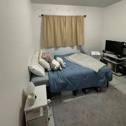 Rent this 1 bed room on 808 Kahuna Lane in Honolulu, HI 96826